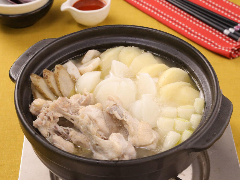 イメージ画像 鶏手羽元と根菜のタッカンマリ風鍋