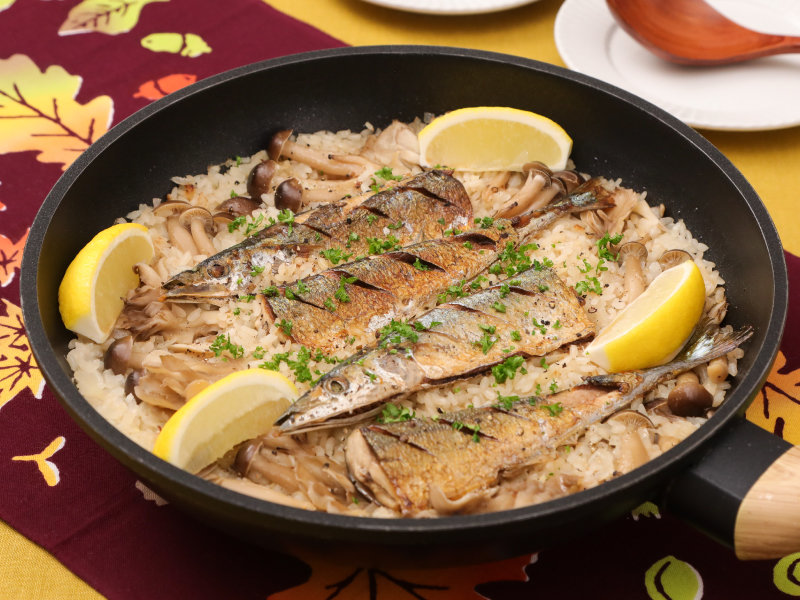 イメージ画像 ワンパンで!焼きさんまときのこのパエリア