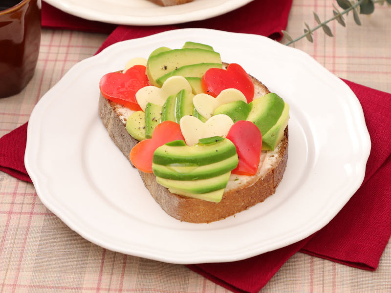 イメージ画像:ハートが可愛い♡アボカドトースト