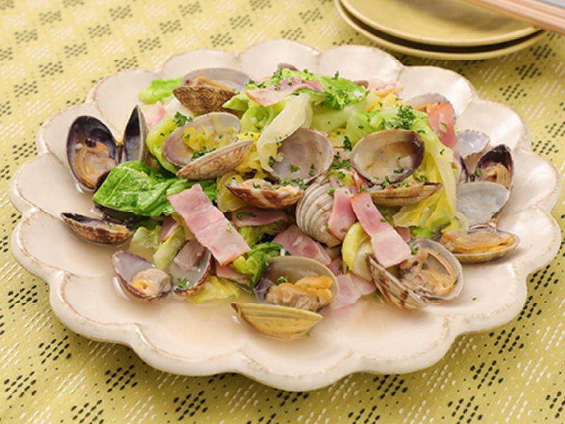 イメージ画像:レンジで♪あさりとキャベツのバター蒸し